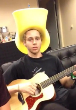 Luke Hemmings
