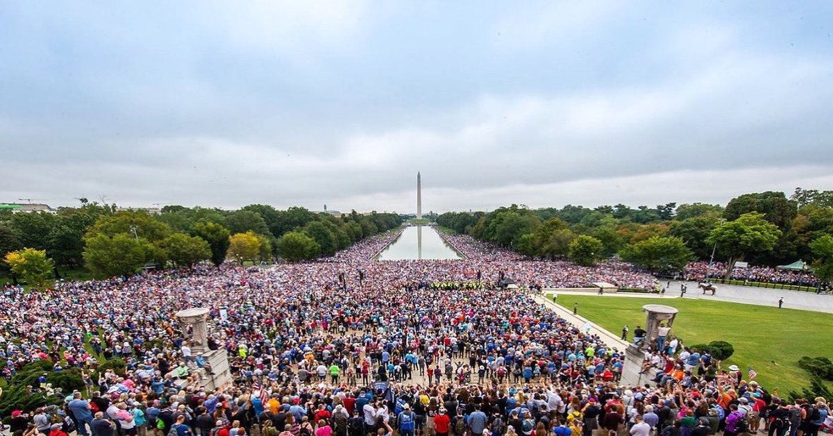 The White House estimated 75,000 to 100,000 believers gathered to worship and pray on the Mall today in Washington DC.

What a historic moment for our nation at just the right time!

THERE IS COURAGEOUS CHURCH RISING IN AMERICA!!! 😭🇺🇸🔥

#PrayerMarch2020