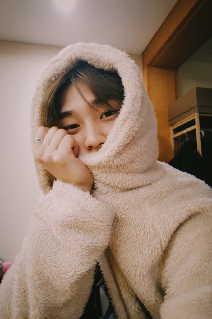 jacobthinker's tweet image. hello!! welcome to a new account in which i will do nothing but gush over cobie ◡̈

#더보이즈 #제이콥 #THEBOYZ #JACOB
@WE_THE_BOYZ @Creker_THEBOYZ