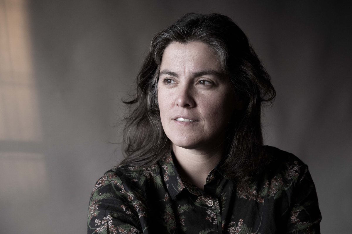 Antofacine's tweet photo. #MaríaPazGonzález estará presente en #AntofaLAB🎬
Periodista con 15 años de experiencia en el área audiovisual como investigadora, guionista, productora y directora de documentales
#ANTOFALAB cierra sus postulaciones HOY a las 23:59. Postula en https://t.co/HijAoc6nDb https://t.co/QyfaDpjTqx
