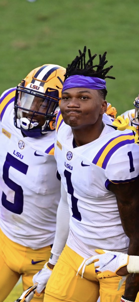 JFitzTV's tweet image. When the announcer calls you “DB New” instead of “DBU” and you have to show him 

#MSSTvsLSU