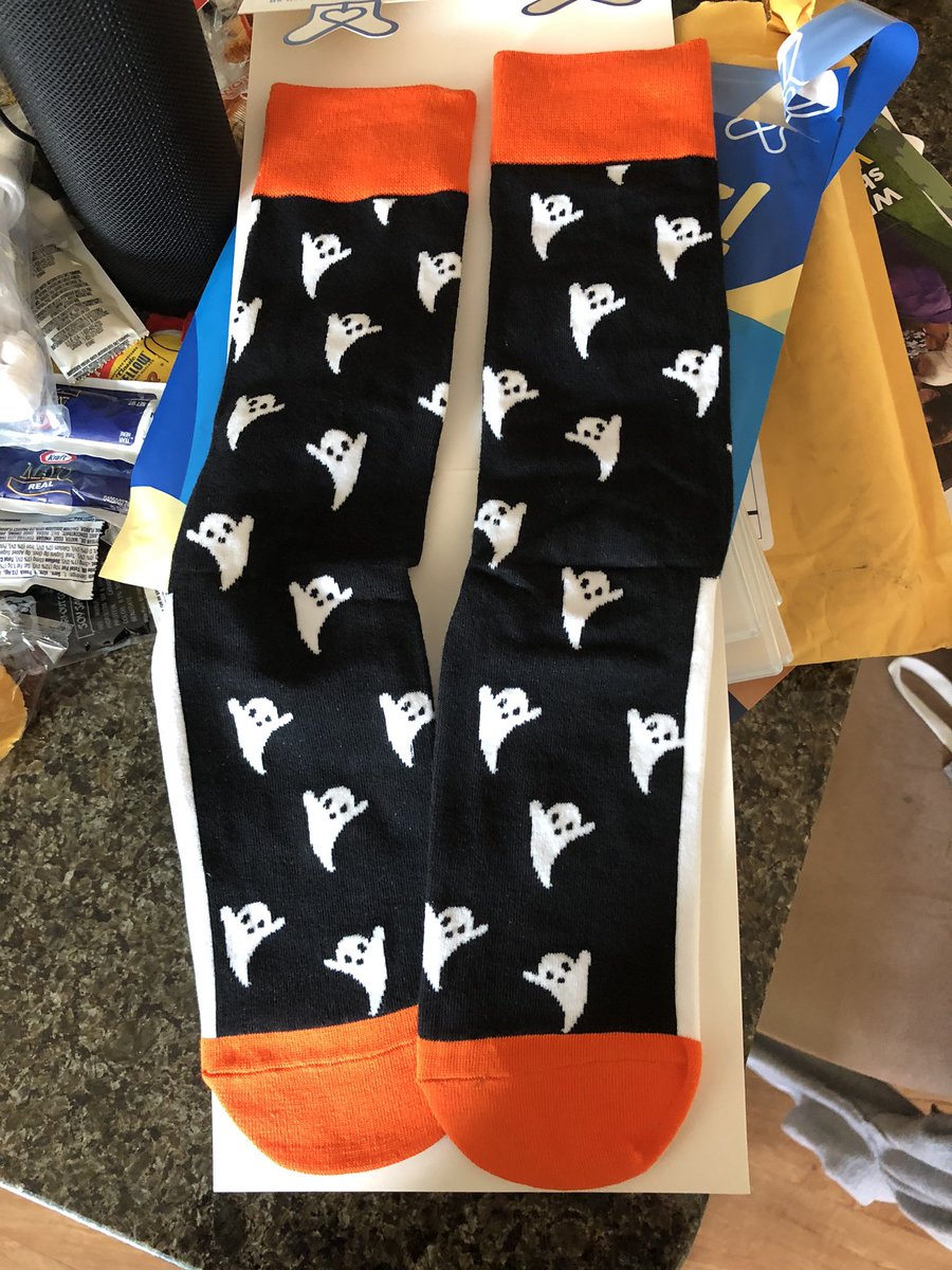 Pat E Thunders tweet media