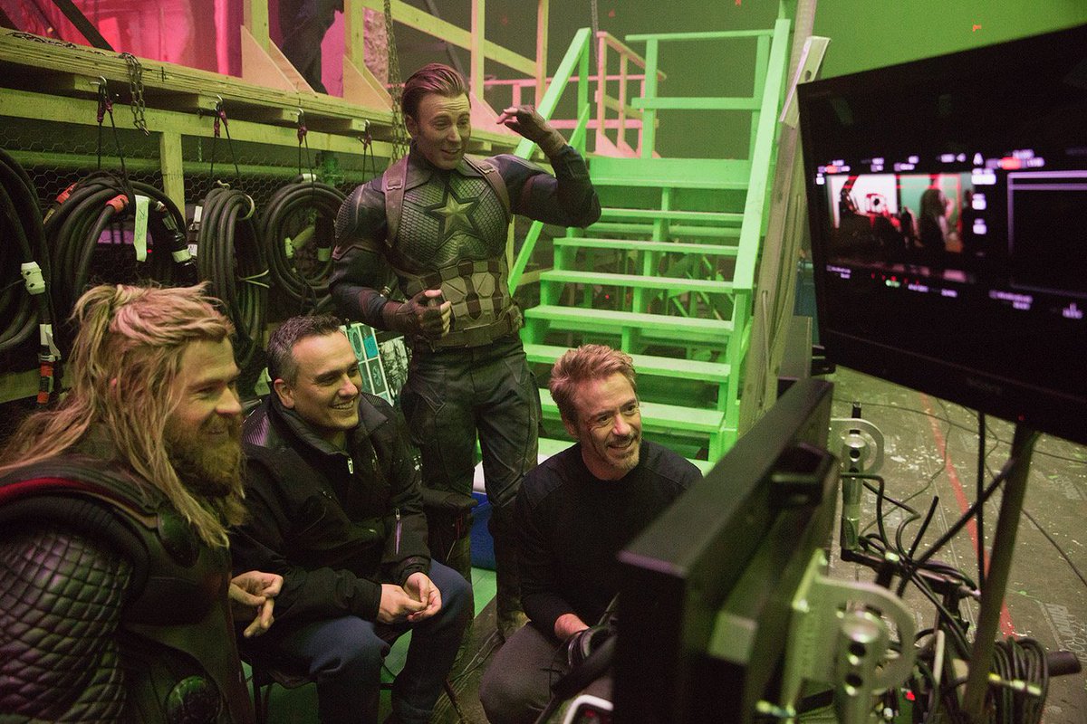 MarvelousRDJ's tweet photo. The big 3 behind the scenes while filming Avengers Endgame 📸🔥 https://t.co/0jrpG0WJbw