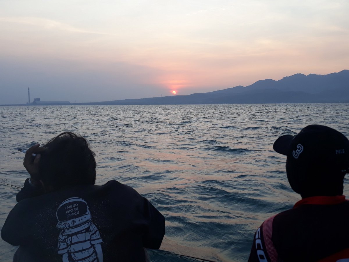 RosandiG's tweet photo. Bebaskan , lepaskan , hempaskan ...
Panjang umur segala Hal dan Harapan 🌹 https://t.co/LArDETQBNU
