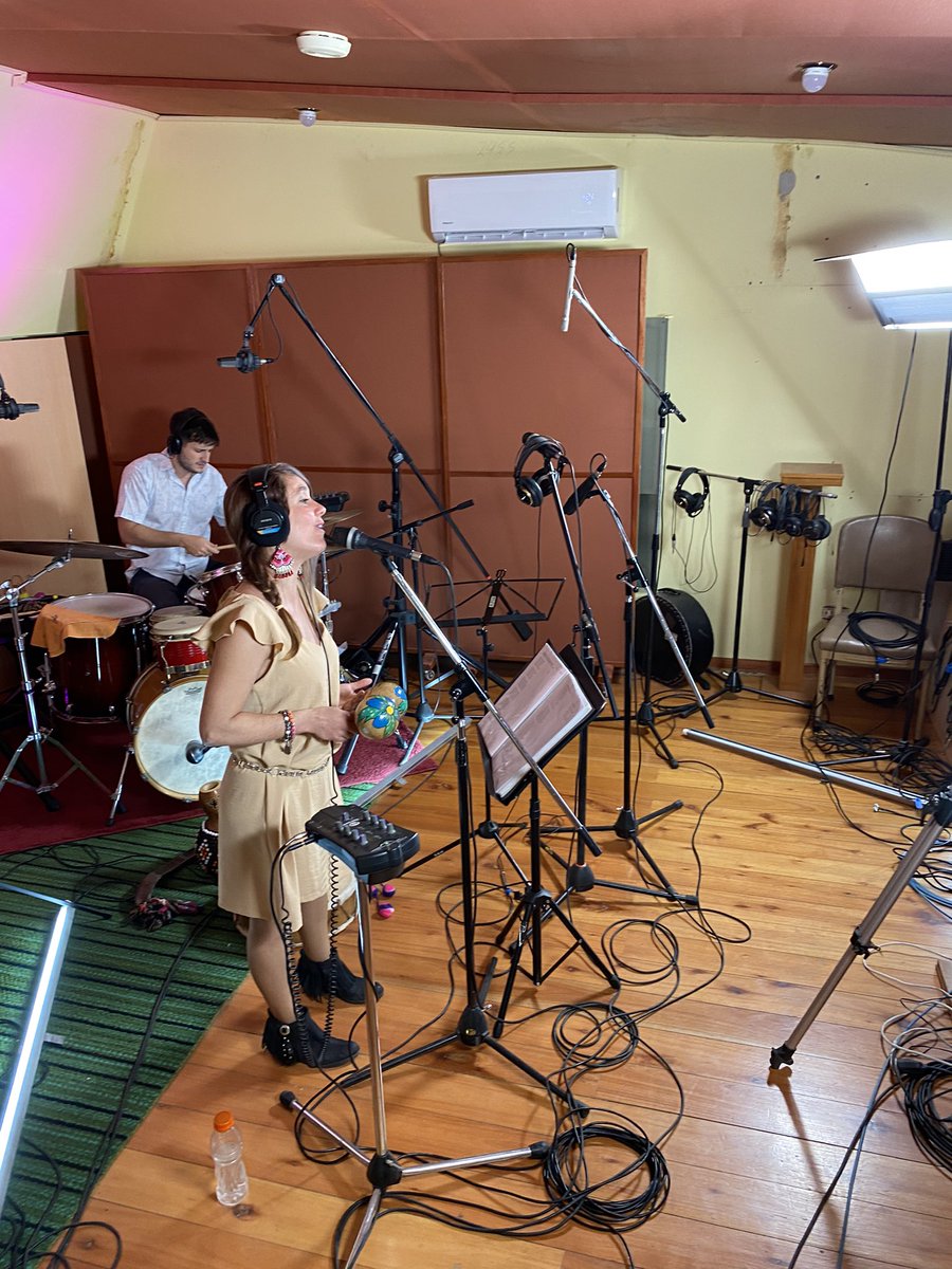 estudioslear's tweet photo. #streaming y #grabacion en vivo! desde nuestros estudios https://t.co/I1W8m3xQhE