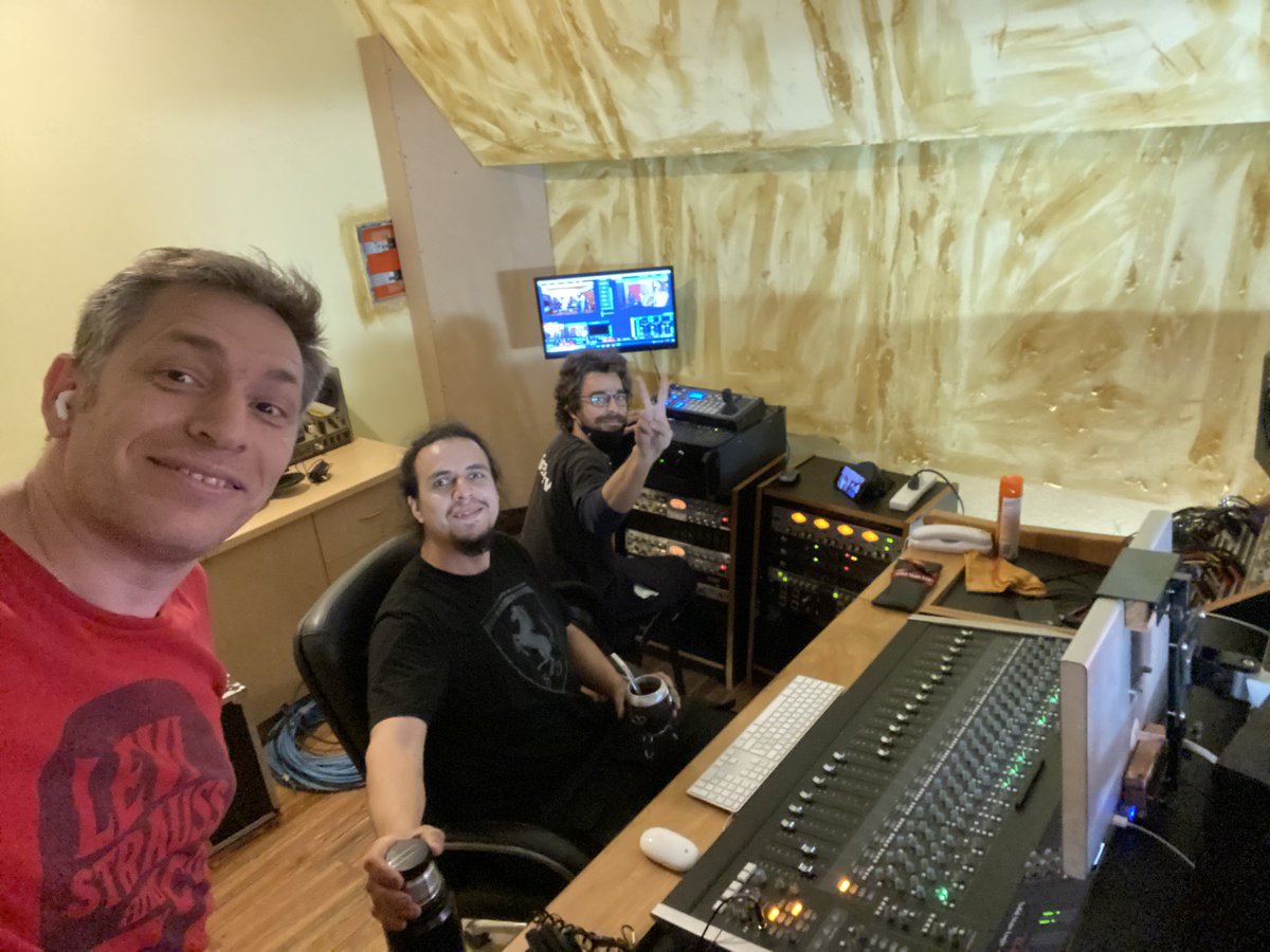 estudioslear's tweet photo. #streaming y #grabacion en vivo! desde nuestros estudios https://t.co/I1W8m3xQhE
