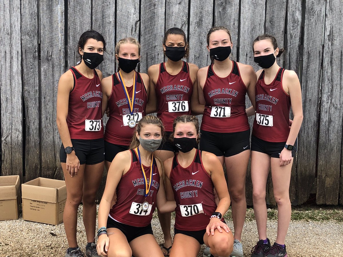 XcCracken's tweet photo. McCracken Girls XC team ran their way to FIRST place today @ the Warren East Meet in Bowling Green! Our Top Five scorers were in the Top 20 @gomccracken https://t.co/57awNjJXJC