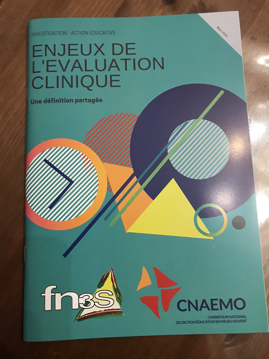 LeCnaemo's tweet photo. Jour J-3 avt démarrage Assises 2020 à #Toulouse: «Travail Social et Numérique: évolution ou révolution?»
Chaque congressiste trouvera dans sa malette notre livret «Enjeux de l’évaluation clinique: une définition partagée» fruit d’un travail collaboratif entre le #Cnaemo et #Fn3s. https://t.co/OM7mrACXvh