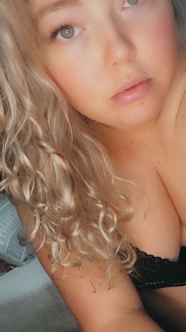 Staying in tonight for you. Here to chat and play on my onlyfans and premium snap!   👻 Prem snap: Evelynnnho<a href="/tag/boo"class="tags"><span>#boo</span></a>