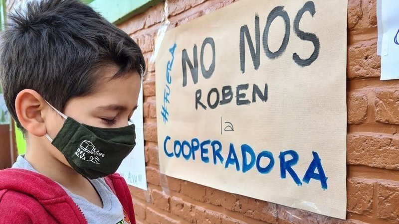 Comunicacionym's tweet photo. #NoALaIntervencionDeLaCoopeDelAlva
@Soledad_Acunia

#mesazaEnCasa https://t.co/VL2ZUveIAx