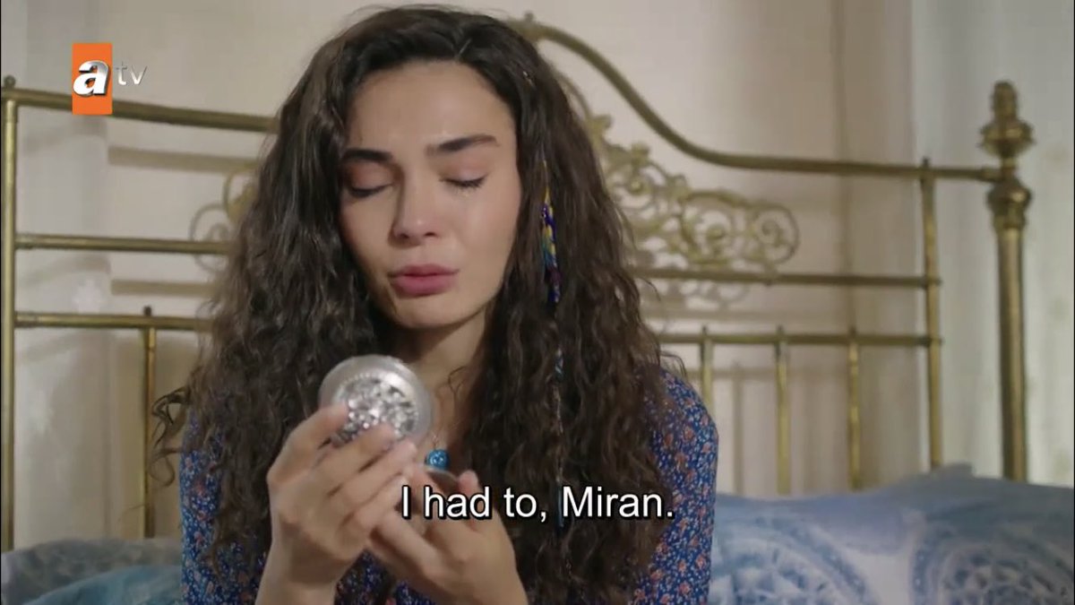 she loves so selflessly please  #Hercai  #ReyMir