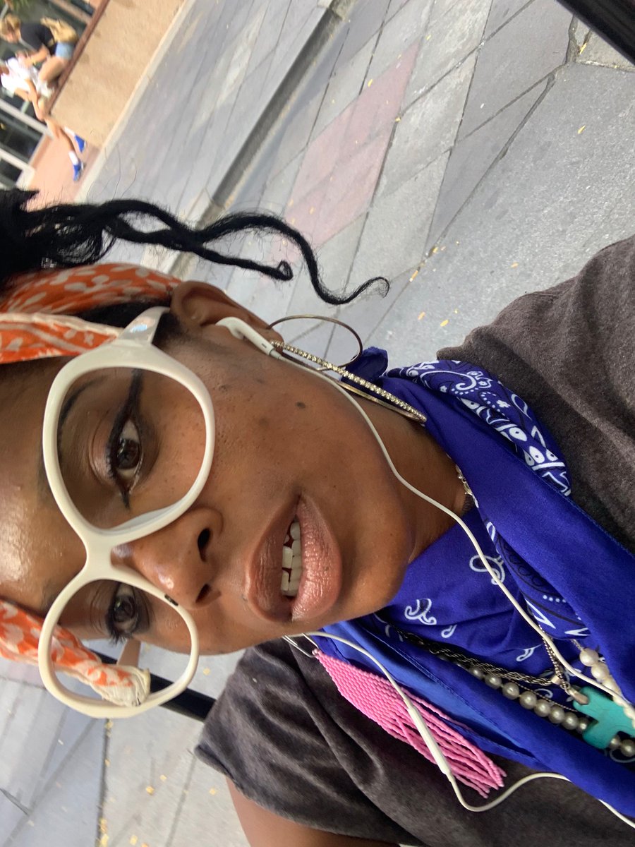 theMarqueta3's tweet photo. #thiZiz37 π²π§ππ― #stArtz n #8dAyz https://t.co/DoG0eWeSYo
