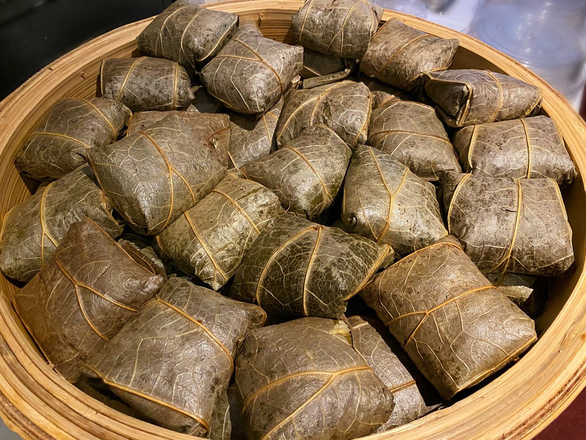 HarborviewSF's tweet photo. Our Lotus Leaf Wrapped Sticky Rice 瑤柱珍珠米鷄 is fragrant, and contains dried scallops and other yummy ingredients. Our house made XO sauce goes well with this classic dim sum item! https://t.co/QZUlp10MLh