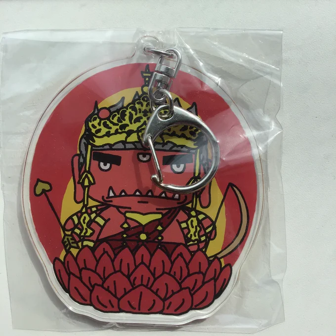 観音寺様から荷物が届いて良い午前中を迎えています

クラファン のリターンで僕がデザインさせて頂いたグッズがお寺での販売が開始されました

愛染明王、観音寺のアイコンの楠木、閻魔大王

クリアグッズ、画像で見るより実物の方が高級感が感じられます

今後、通販でも購入可能になるようです
何卒 