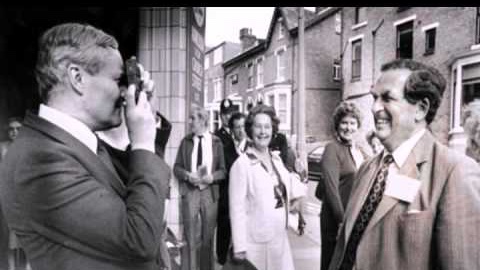 As the campaign neared its conclusion, Benn secured the support of the CLPs, where they was a strong left-wing influence on the GMCs. Healey won the support of a majority in the parliamentary party, which was positioned more to the right.