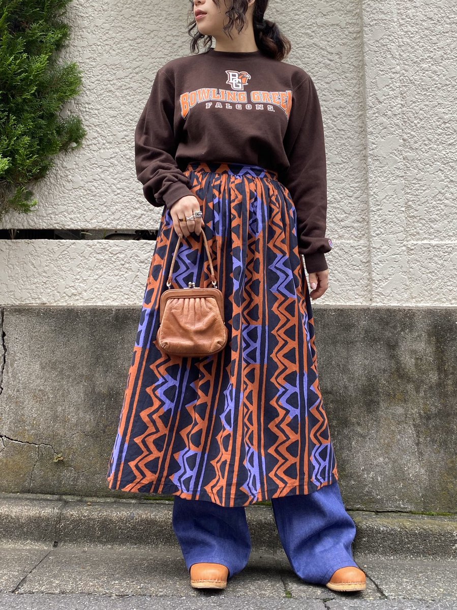 古着屋rainbow下北沢店 Recommend Items Champion Sports Print Sweat Shirt Autumn Color Pattern Skirt Staff 160cm スウェット Ttu092 古着屋rainbow T Co Ac2ceap8tu