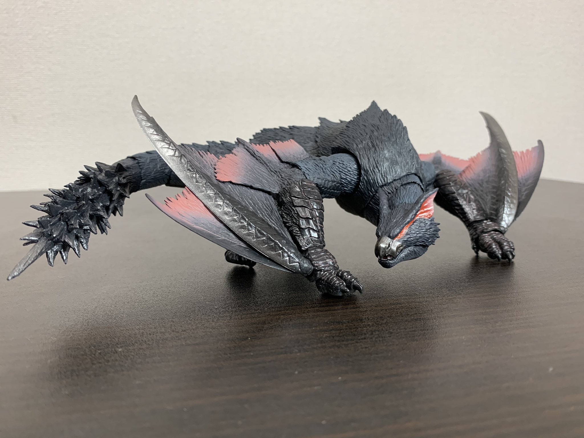 アオ めっちゃ動くやん Shモンスターアーツ ナルガクルガ T Co Wmbr8zcziq Twitter