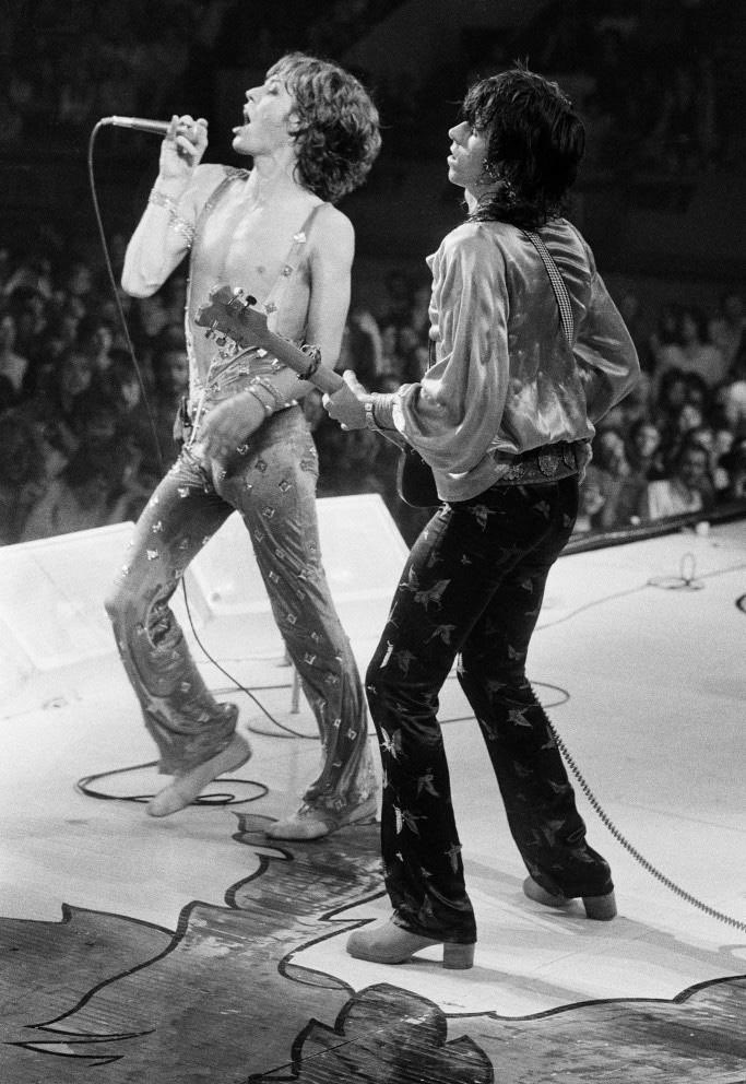 BoredWeb3's tweet photo. Mick Jagger &amp; Keith Richards, 1973.  📷 Michael Putland. https://t.co/adXnL6j8mU