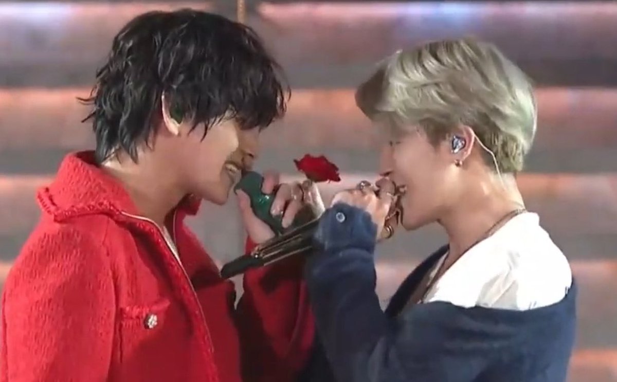 when vmin makes every bts performance about them; a thread
