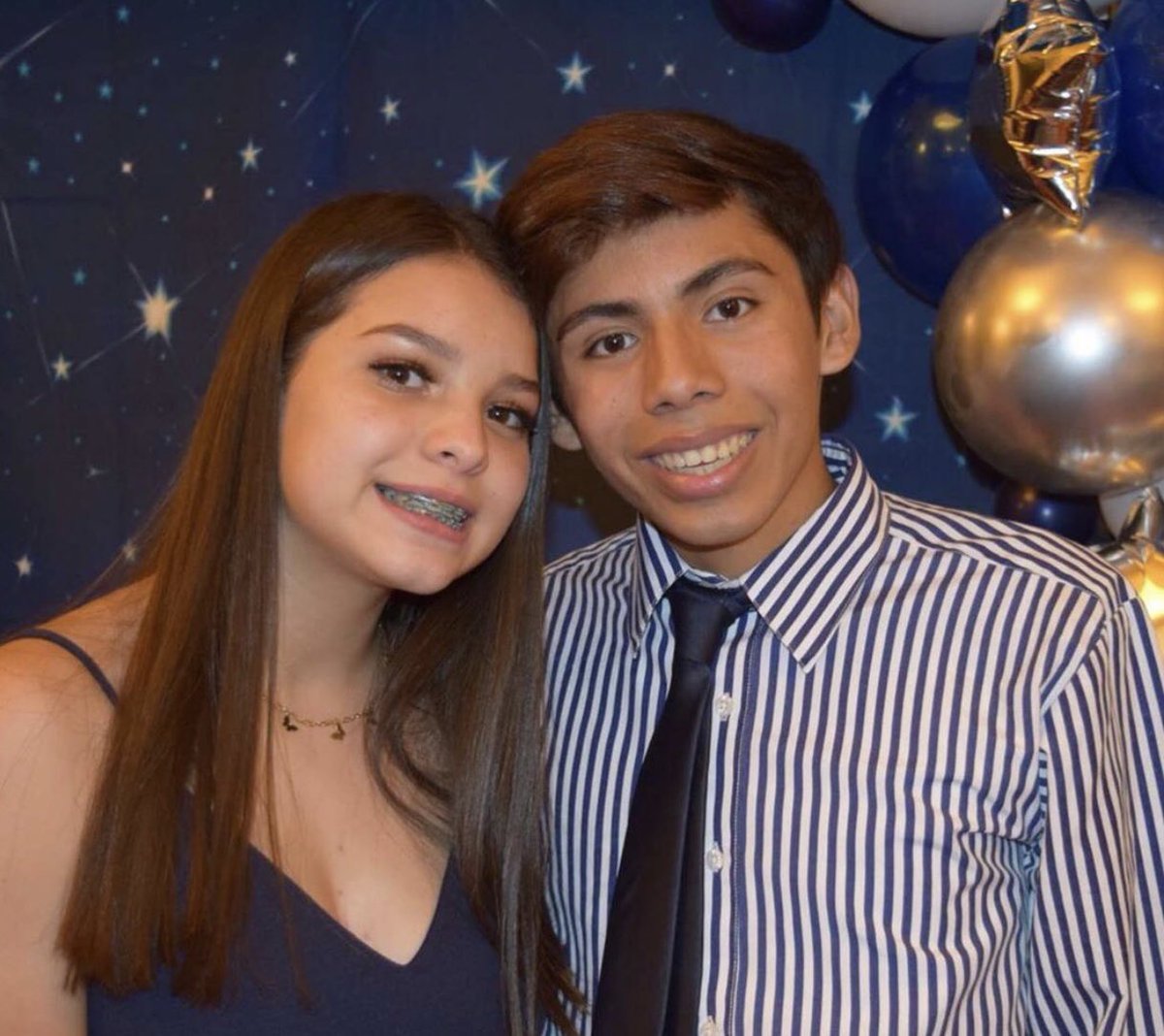 HAPPY BIRTHDAY 🎉To one of our fabulous freshman cheerleaders danielle reyes !! we love you so much dani have the best day💙