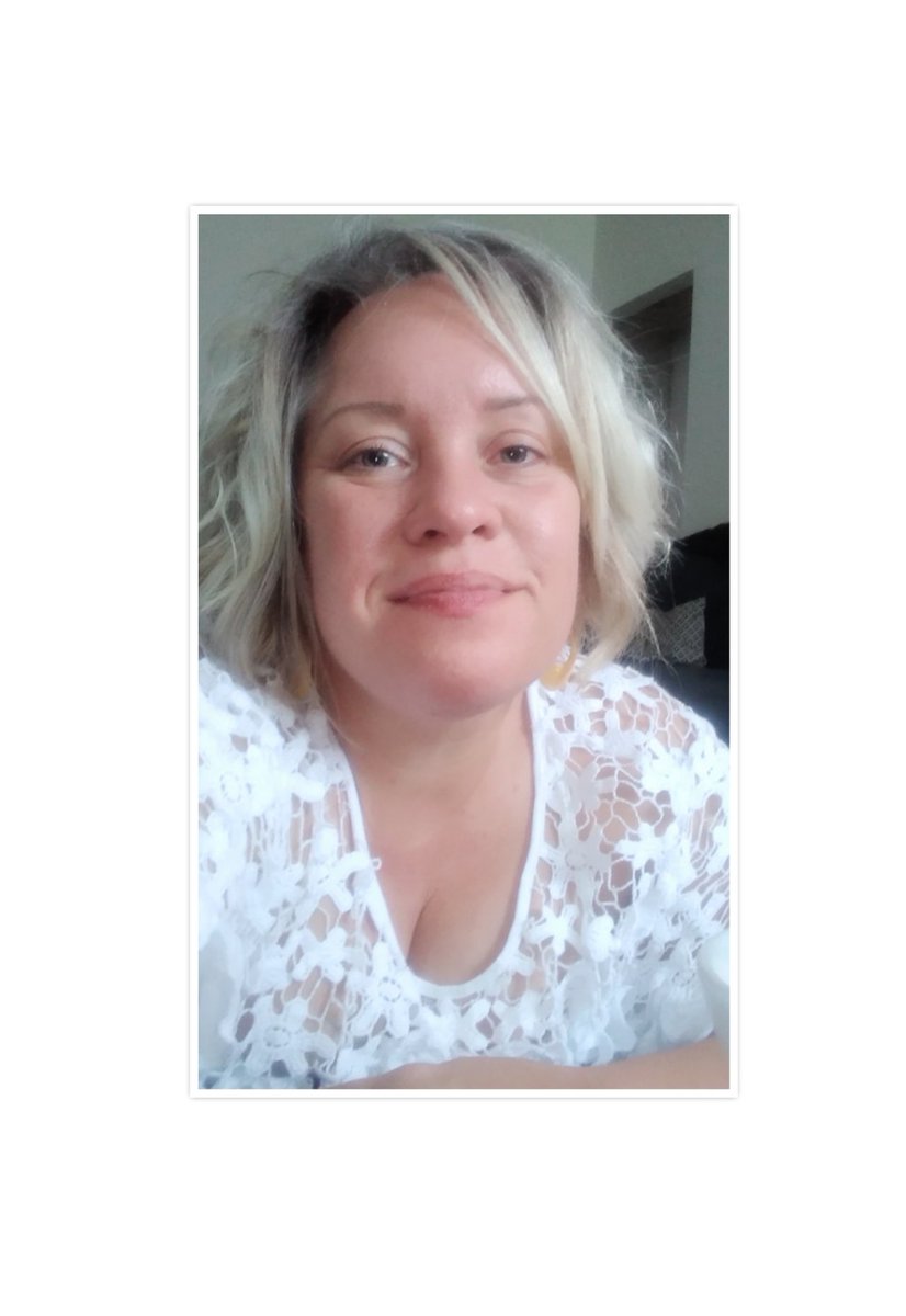 Csizzlez's tweet image. 