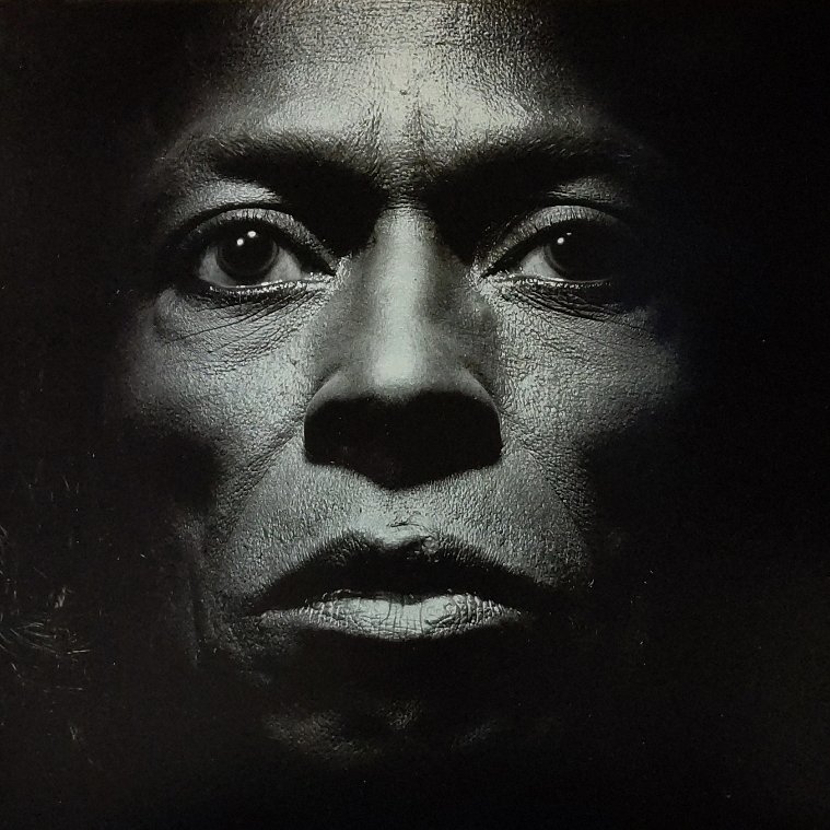 超スペシャル Miles Davis Tutu アーヴィング•ペン撮影 06 超スペシャル Miles Davis Tutu アーヴィング•ペン撮影 06