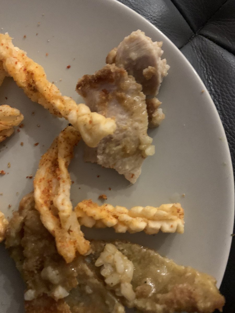 librafool's tweet image. Had the worst food &amp;amp; service from @ubereats_uk &amp;amp; @wagamama_uk no one wants to take responsibility. Wouldn’t serve this to my 🐶