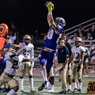 JUCO Freshmen Spotlight:
RB <a href="/ZyshaunJohnson/">Zyshaun Johnson</a>
OG <a href="/Jose_A_72/">Jose Aceves</a>
OT <a href="/MaximusMcCree75/">Maximus McCree</a>
S <a href="/Trav_hitstick6/">Travis Thompson Jr</a>
S <a href="/nickendre/">kendre stiger</a>
CB @GHarter25
DE <a href="/CarterColdan/">coldan carter</a>
DT <a href="/kingpeach1/">Gage Forsythe</a>
LB <a href="/4_dmon/">desmonwilliams1</a>
WR⬇️
<a href="/MickeyStokes23/">Mickey Stokes</a>
<a href="/muyiwa_akinleye/">Muyiwa A</a>
@DxnielMay
<a href="/brodyschicker/">Brody Schicker</a>
@Savonnemartin
🗣Tag a JUCO Freshman to Watch