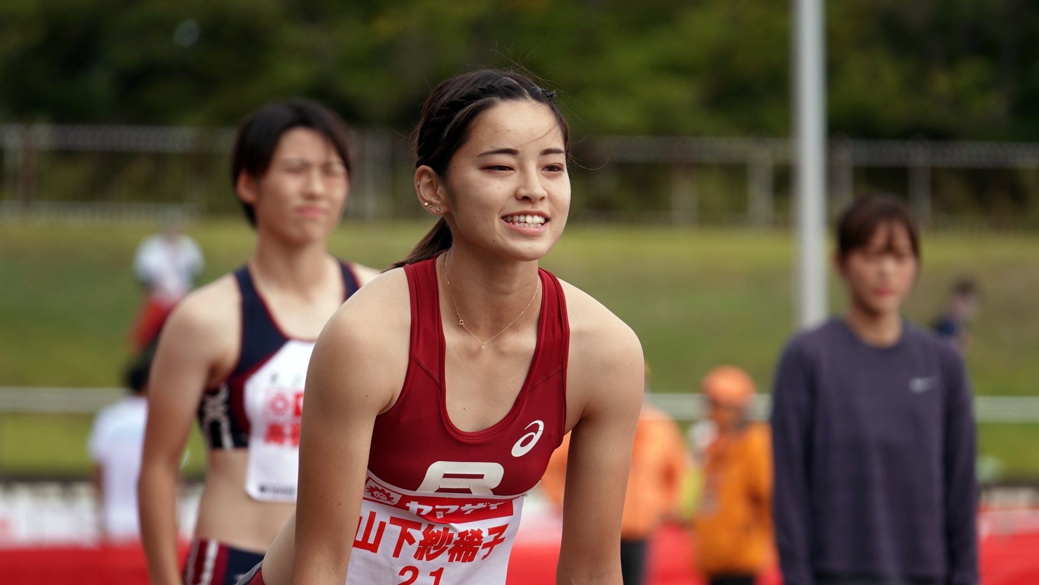 女子陸上　立命館大学　山下紗稀子   / X