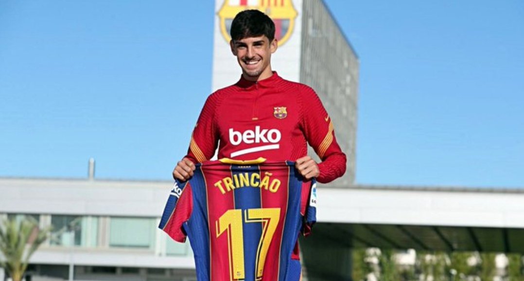  #interviews Trincão [On why he loves the number  jerse:"I love the number 17, it's my dad's birthday. I was an European U19 champion with the nos 17 shirt, it's a number I have affection for.""My first goal would be for him [His dad]."