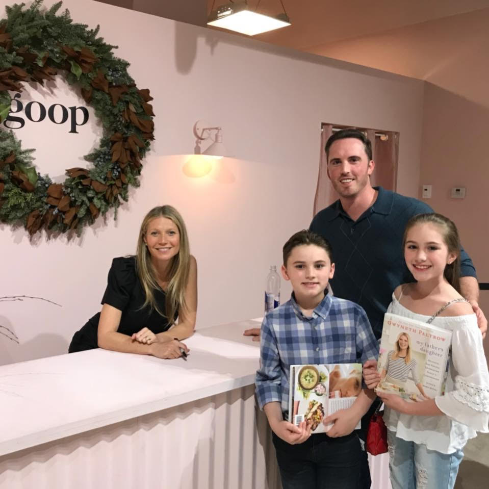 🎈 🎉 Happy Birthday to Head Fayr Advisor, @GwynethPaltrow! 🎂
#bekind #befriendly #befayr #coparenting #divorce #parents #kids #modernfamily #blendedfamily #family #separation #divorcesupport #custody #divorcemediation #singleparent https://t.co/hdMEGmrIB5