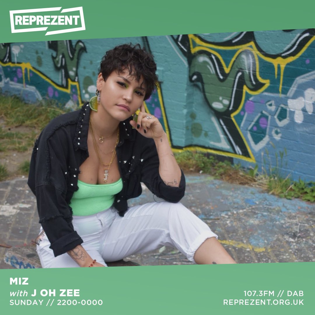MizMedia_'s tweet photo. its my official @ReprezentRadio debut show tonight and it’s gonna go off💚
running my #Top10UndergroundShowcase, got a naughtyyyy guestmix from @J_Oh_Zee, looking at @PotterPayper and #TD3, and then even more bangers for ur headtops!
10-12pm | 107.3FM | https://t.co/r2dvvXTg0f https://t.co/MF1J7uvC0u
