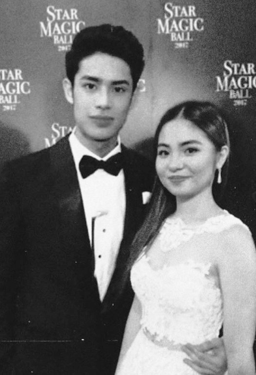JazAFanAccount's tweet photo. This is us.  Hoping praying... Asking begging..  Calling for your attention.. Asking for your trust.. 
We are worth the RISK! 

SHARDON For TV5 https://t.co/xRGZSU84QR