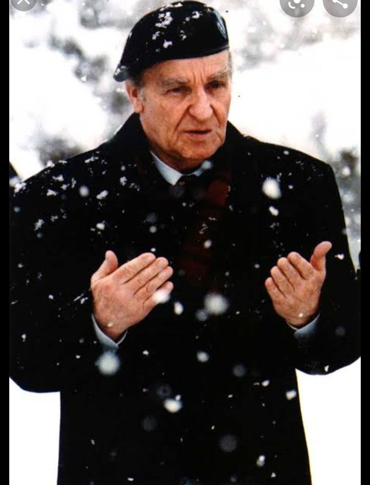 Aliya İzzetbegoviç ALLAH GANİ GANİ RAHMET EYLESİN HUZUR İÇİNDE YAT