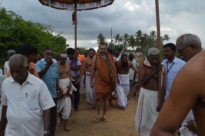 As all the idols were missing, Kanchi Sri Jagadguru blessed/donated the divine Lingam (Sri Navanetheeswarar). Other idols were also placed with devotees help. Sri Jagadguru visited personally to review the temple and blessed everyone.