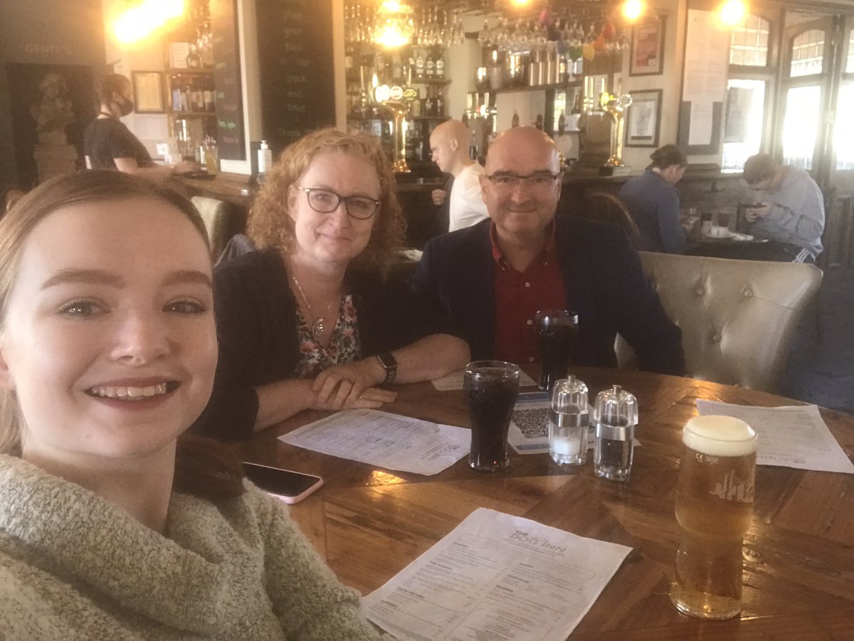Daveconway123's tweet photo. Lunch at the #DogInn
Decent table for a seance! ๐ป
I gather the hills at the rear gave Tolkien the inspiration for Lord of the Rings... https://t.co/wpB6GkYvtI