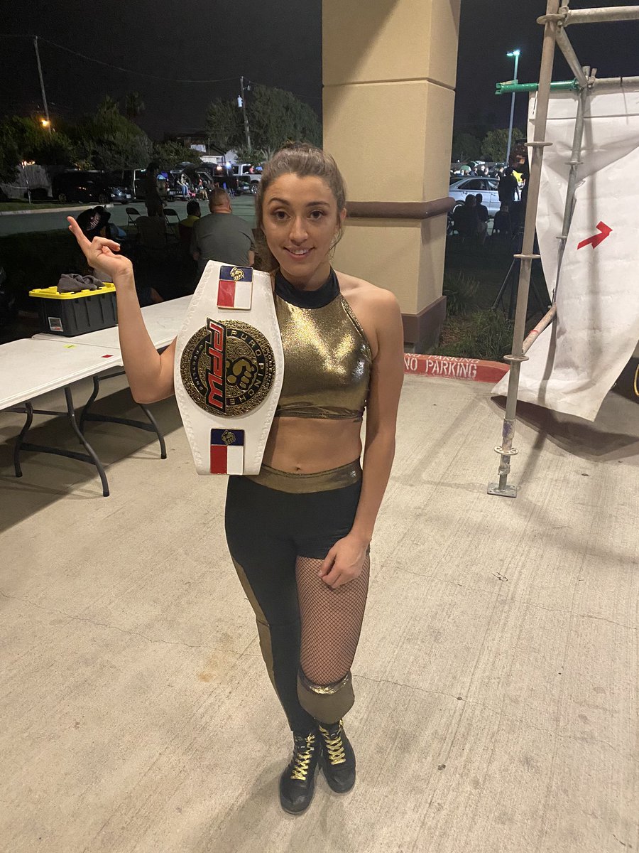 PPW_kingsville's tweet photo. We LITERALLY have our first ever champion!! Congrats to @Madi_Wrenkowski https://t.co/bvy3gfjZ0N