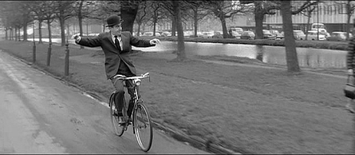  #Otd 2000: Censors lift ban on Ulysses (1967); 33 years after made! Based on James Joyce's 1922 novel. Directed by Joseph Strick. Milo O'Shea as Bloom. Nominated for  @TheAcademy  @BAFTA  @goldenglobes Best Adapted Screenplay.   https://en.wikipedia.org/wiki/Ulysses_(1967_film)