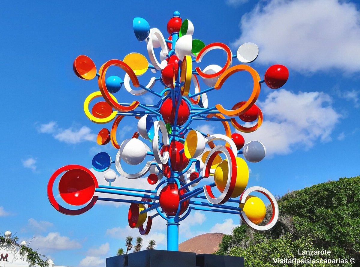 'Juguetes del Viento' - César Manrique
(Lanzarote)
#Lanzarote #cesarmanrique #juguetesdelviento #viento #escultura #travel #travelling #igerscanarias #beautifuldestinations #beautifulplaces #worldtravelpics #picoftheday #canaryislands #kanarischeinseln #canarias