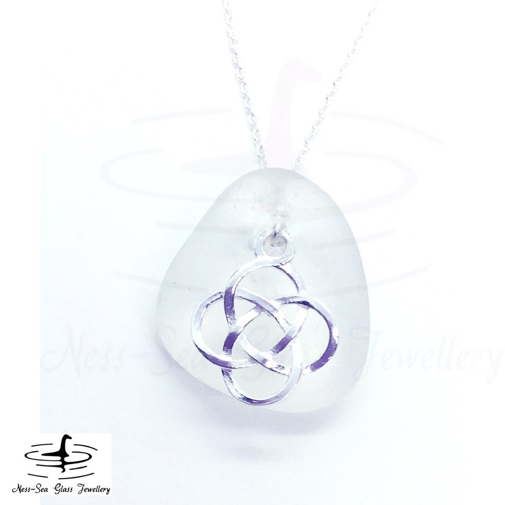 Ness_SeaGlass's tweet photo. Loch Ness Sea Glass Jewellery & Gifts are perfect for Christmas - necklaces, rings, bracelets, bookmarks, teddies & gift vouchers too!
Use TEDDY5 when spending over £20 to get £5 off bear 🐻 (teddy must be added to order)
https://t.co/yDI5BzoudH
#ukgiftam #mumsatworkhour https://t.co/vT664utfXV