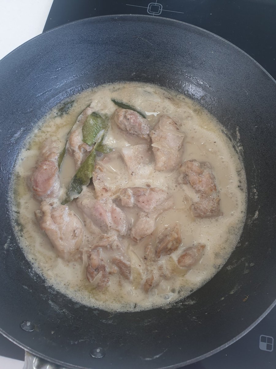 ItsRaeCee's tweet photo. Thanks @LeedsCookSchool for a wonder thai cookery lesson yesterday. Results were delicious! https://t.co/dNRfZrwbNt