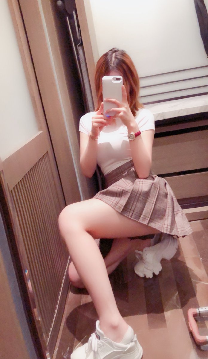 #媚黑  #反差婊 #肉便器 #吞精 #羞辱 #骚货 #婊子 #母猪 #校妓 #贱货 #公交车 #堕落 #校鸡 #性瘾  #辱骂 #反差   #投稿 
今天是夜店小学妹呀 https://t.co/rqIWJiUIaW