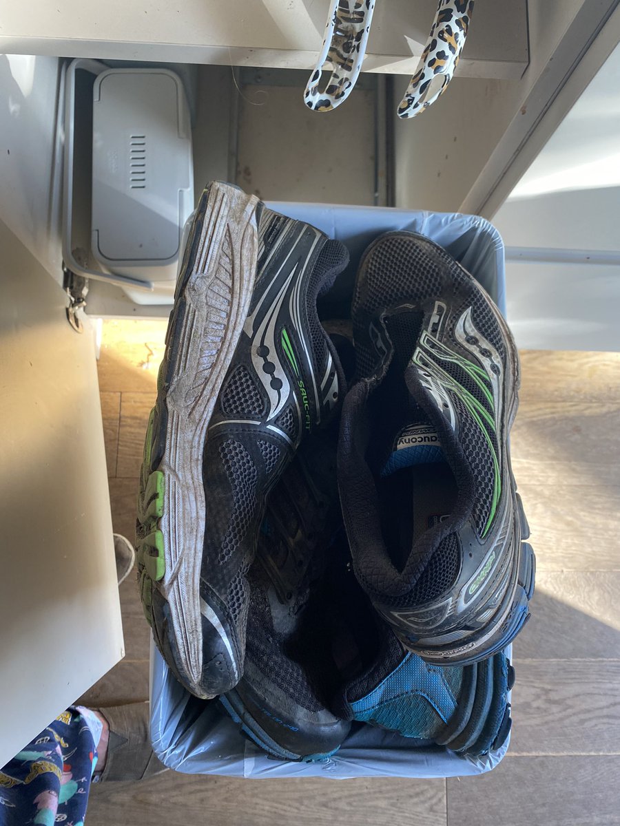 Runningduck tweet media