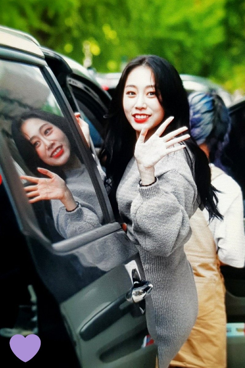 FD940211's tweet photo. 200927 프리뷰 또있지
#러블리즈 #Lovelyz  #서지수 #지수 #JISOO https://t.co/ydTYEgBgcs