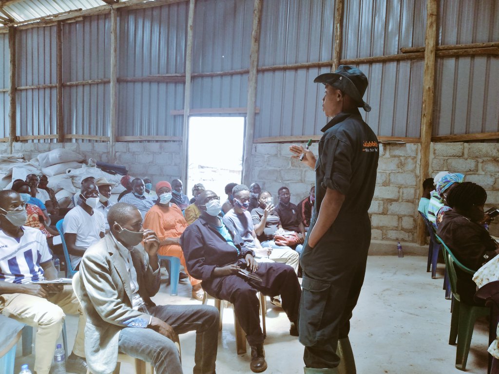 KapeekaF's tweet photo. Thanking all those that turned ip for the training...rabbit farming a way ro go Kalf RABBITRY https://t.co/Yr1EVdA4rs