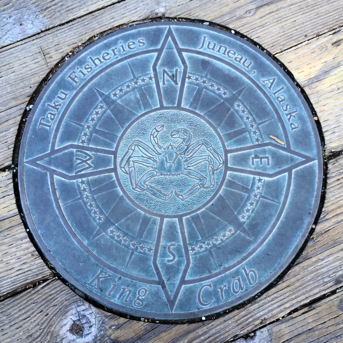 #kingCrab a year ago in #Juneau                          #manhole #manholes #manholecover #draincovers #manhole_cover #manholelove #manholeunited #manholestagram #gullydecke #sewercover #coalhole #draincover  #alcantarilla #pitlid  #tapaderegistro #saneamiento #grate #ironwork