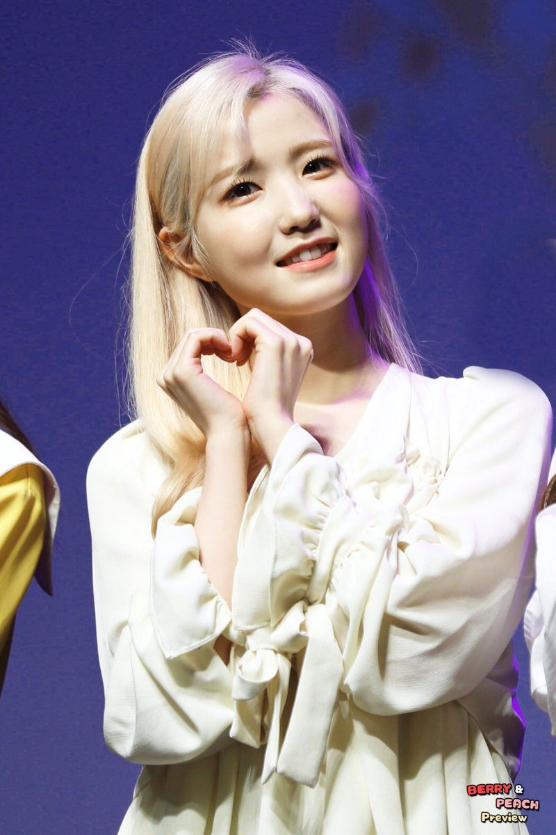 n년전 오늘의 히토미 tweet media