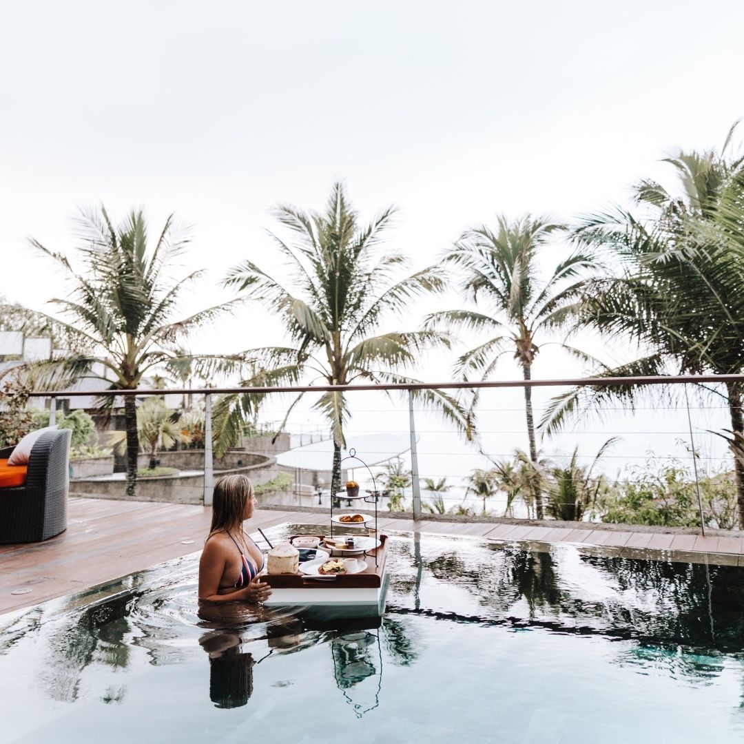 Where we wish we were eating Sunday brunch!
-
-
-
-
-
#solidperfumeco #solidperfume #perfume #perfumes #perfumelovers #perfumery #relax #scents #scentsy #style #styleblogger #styleinspo #beauty #conciousbeauty #plasticfree #natural #refillable #brunch #holiday