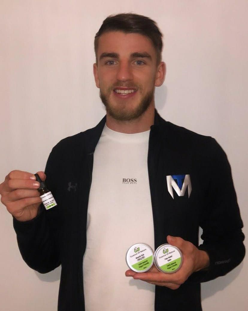 We are pleased to announce that we are working with <a href="/MareduddT/">Maredudd Thomas</a>

Maredudd is a professional boxer from Wales with an amazing record of 11-1 (2KOs)

A young rising star 🏴󠁧󠁢󠁷󠁬󠁳󠁿🥊
Follow <a href="/MareduddT/">Maredudd Thomas</a> to follow his journey to the top!

#TeamEssenceofNature