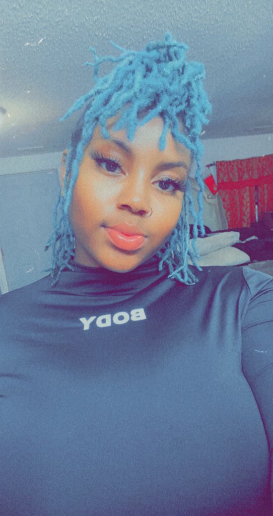 destinyd__'s tweet photo. #BlueGal 🇯🇲 #dreadgang https://t.co/oJhoSkIKiB